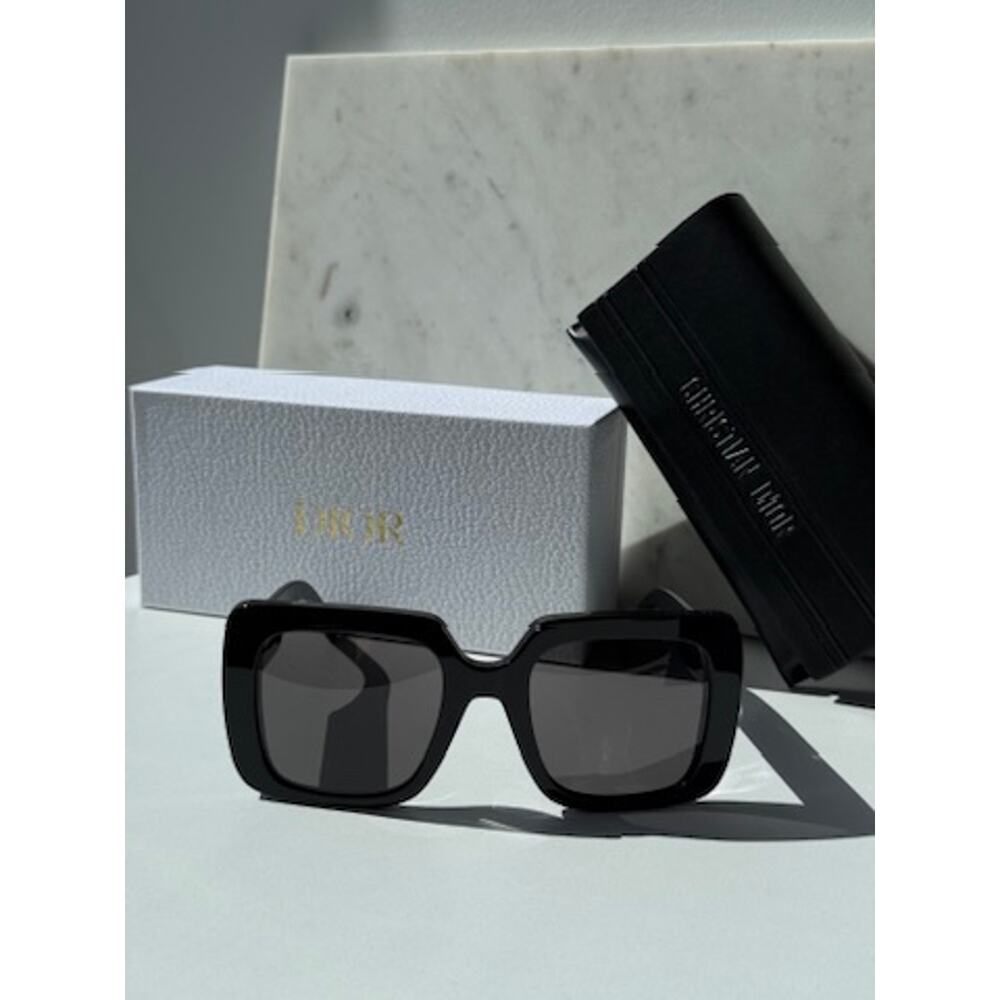 NEW Dior Wildior S3U Oversized Sunglasses in Black - Picture 5 of 9